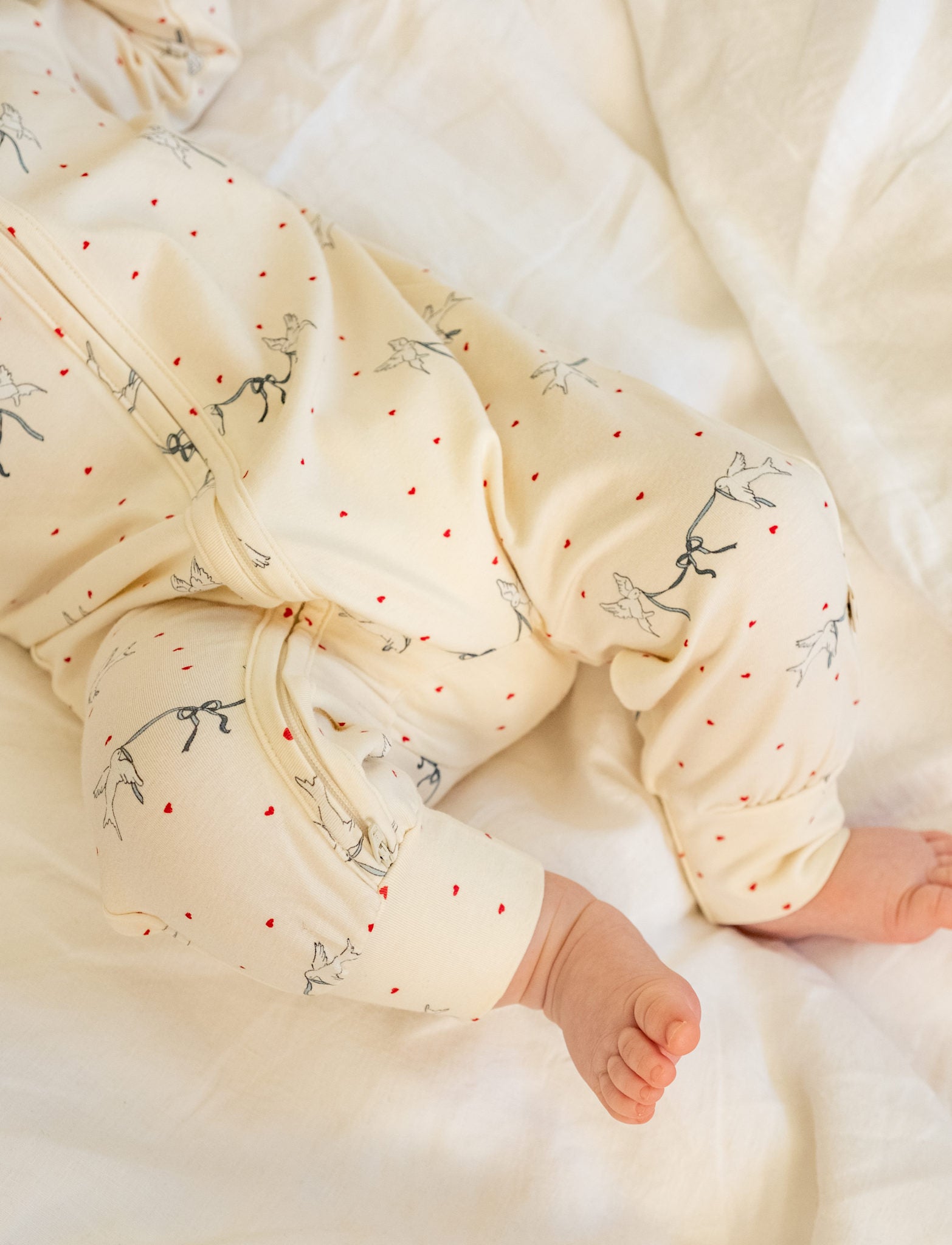 That's Mine Elliotte onesie - Sweet serenity - 48% Bomuld (Økologisk), 47% Modal, 5% Elastan Buy Overdele||Onesies||Nattøj||personale||Baby essentials||Jersey||AW26||All here.