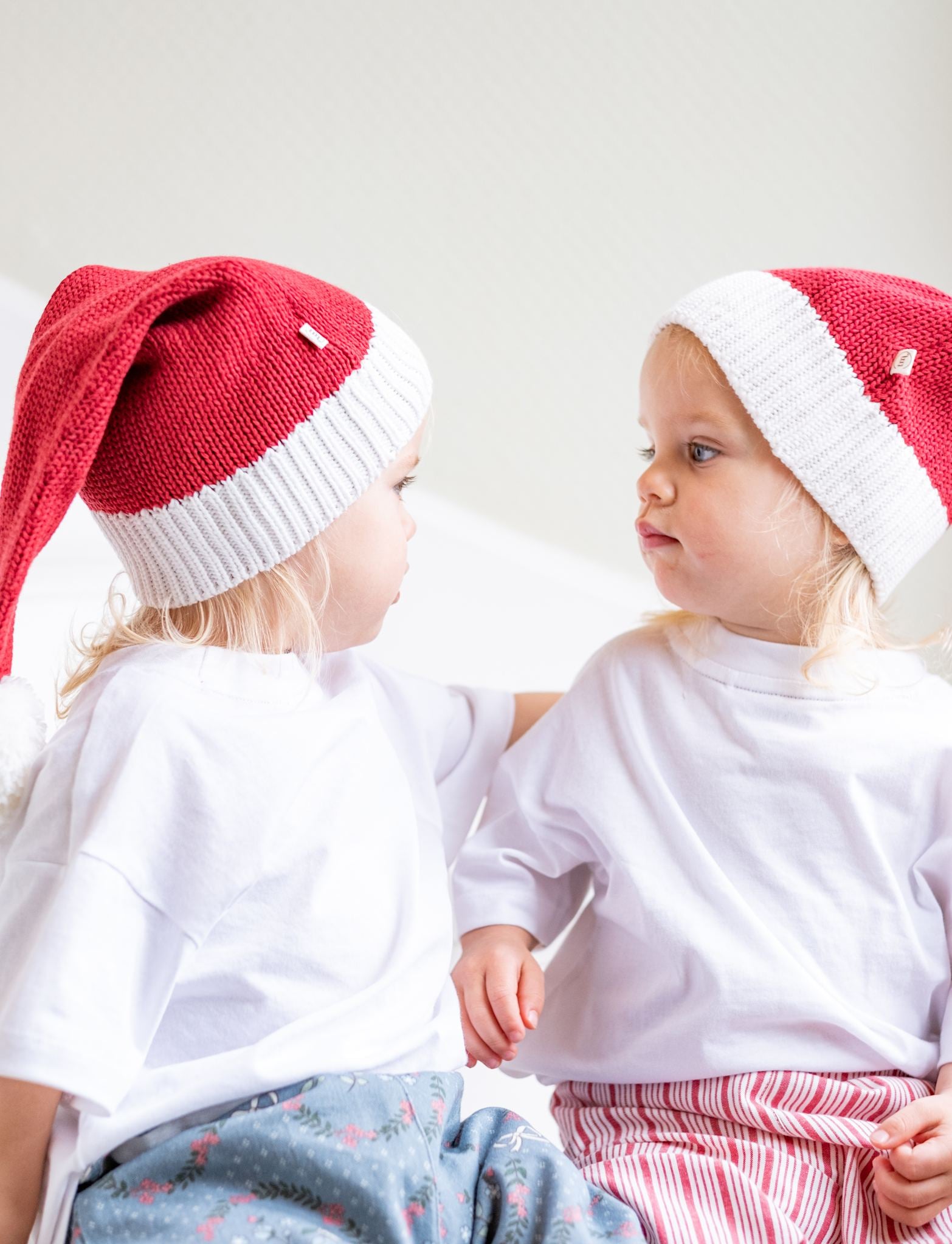 That's Mine Alvie nissehue - Red - 100% Bomuld(Økologisk) Buy Alle||personale||Efterår & vinter 2025||alt minus sløjfe||mette-sale||Gaveideer||Orderly Emails - Recommended Products||All here.