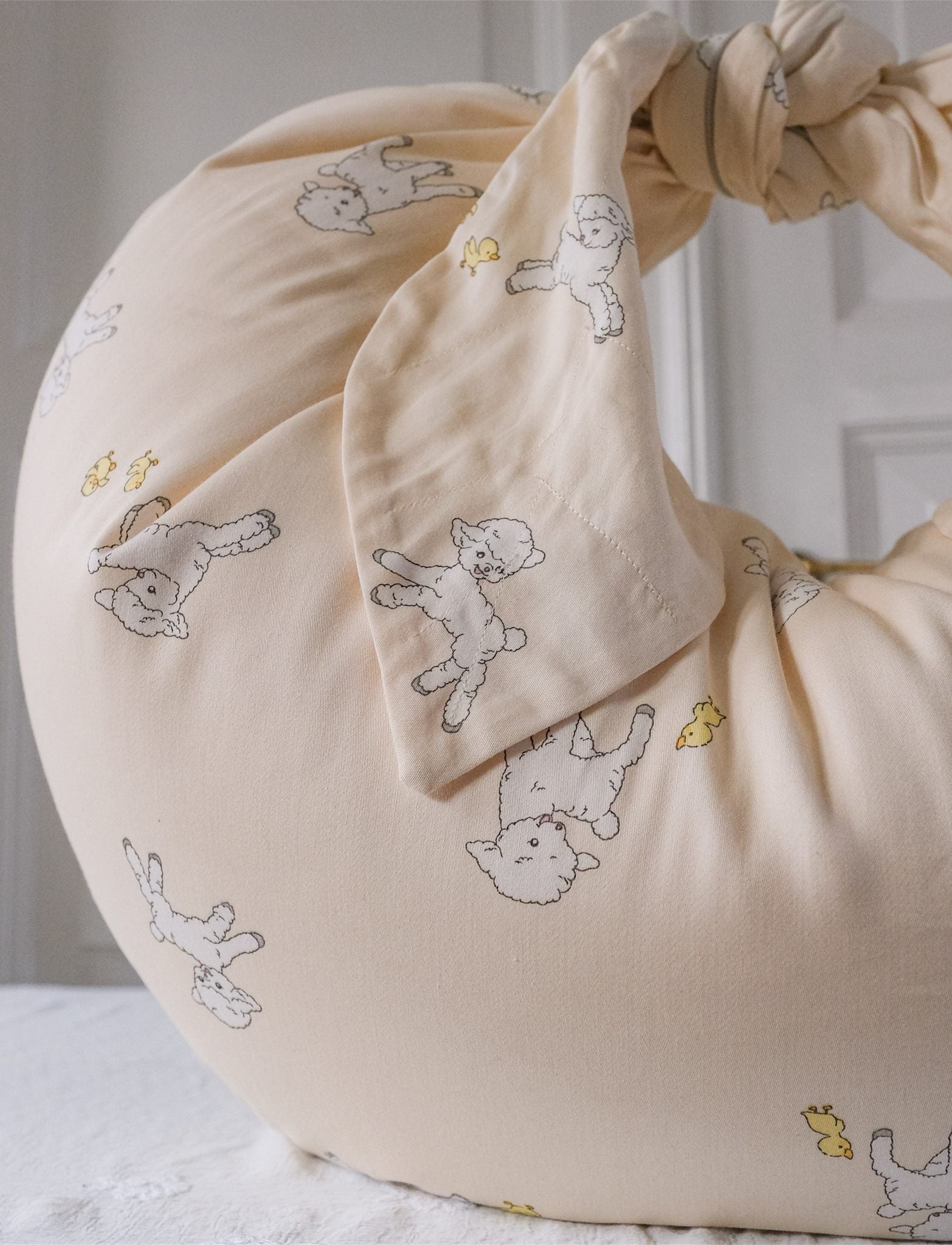 That's Mine Moon ammepude - sateen - Tiny friends - 45% Bomuld (Økologisk), 55% Termokugler Buy Amning & pusletid||Ammepuder||Pusle||Favoritter||Amning||personale||Amning||NOOS||Must haves||Bestsellers||cn||All here.