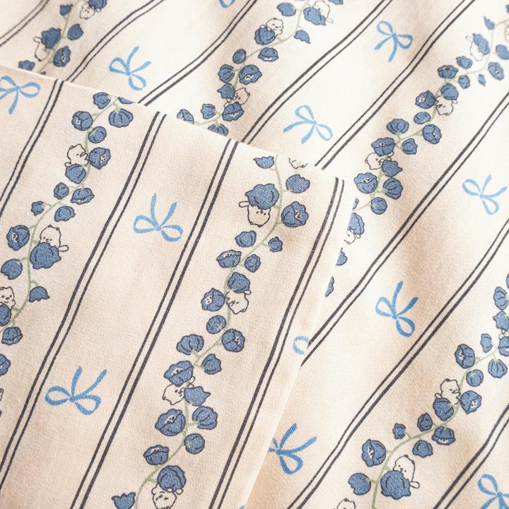 That's Mine Levi sengetøj - Bell flower - 100% Organic cotton Buy Sovetid||Sengetøj||Alle||personale||alt minus sløjfe||Bell flower here.