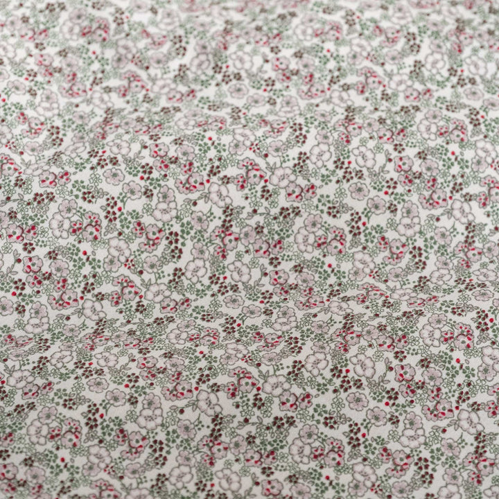 That's Mine Levi sengetøj - Bouquet rouge - 100% Organic cotton Buy Sovetid||Sengetøj||Udsalg||Alle||Forår & sommer '24||LIVESHOPPING D.2/5||Bouquet rouge||Sengetøjstilbud||3 for 2||Udsalg - Sovetid||alt minus sløjfe||3 for 399||Online exclusive here.