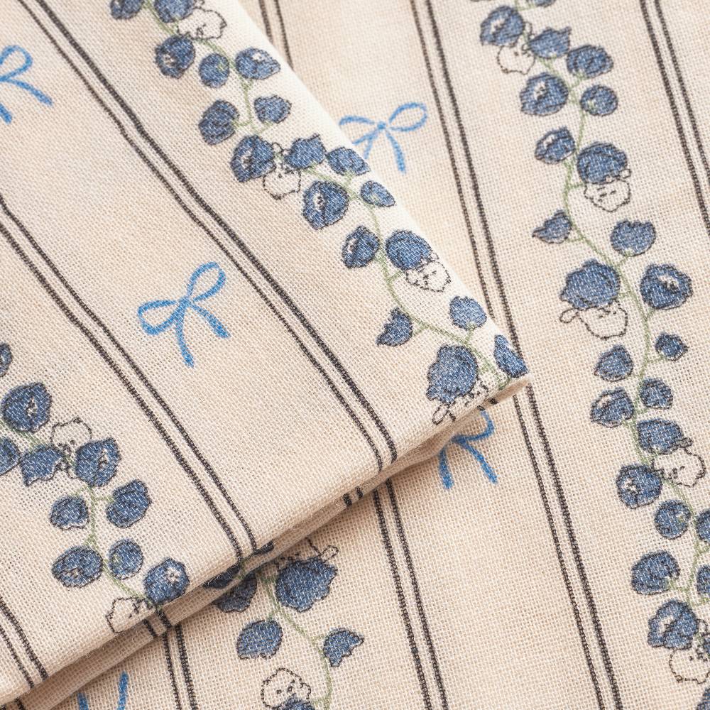 That's Mine Jana svøb - Bell flower - 100% Organic cotton Buy Amning & pusletid||Pusle||Babysvøb||personale||Efterår & vinter 2025||Bell flower||drop 1 aw25 here.