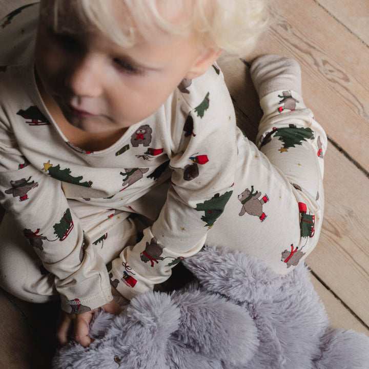 That's Mine Emilio nattøj - Christmas shopping - 48% Organic Cotton / 47% Modal / 5% Elastane Buy Tøj||Nattøj||Alle||personale||alt minus sløjfe||mette-sale||Winter 2025 here.