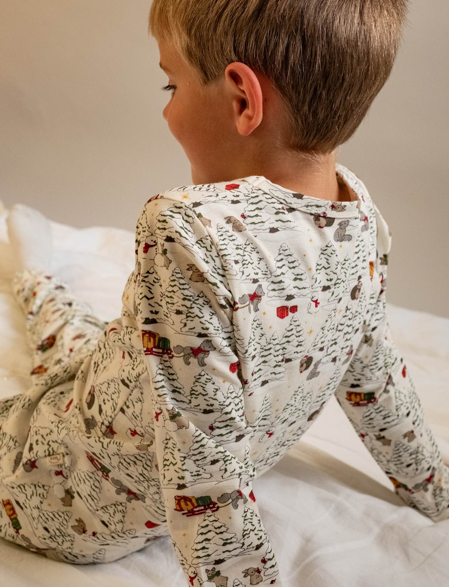 That's Mine Emilio nattøj - Merry little forest - 48% Bomuld (Økologisk), 47% Modal, 5% Elastan Buy Nattøj||personale||Jersey||AW26||All here.