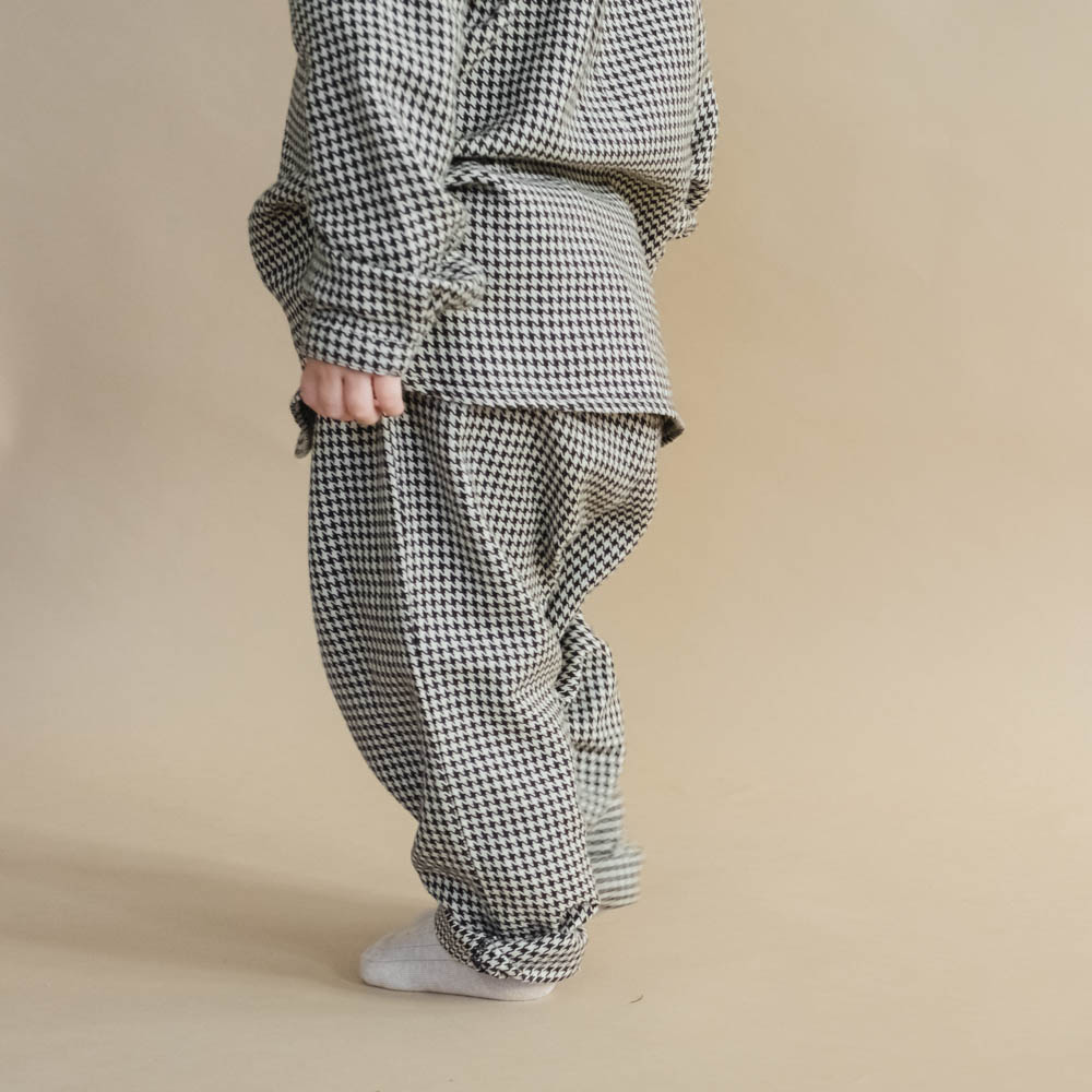 That's Mine Hektor bukser - Raven - 100% Organic cotton Buy Tøj||Bukser||Bukser & shorts||Alle||personale||alt minus sløjfe||mette-sale||Winter 2025 here.