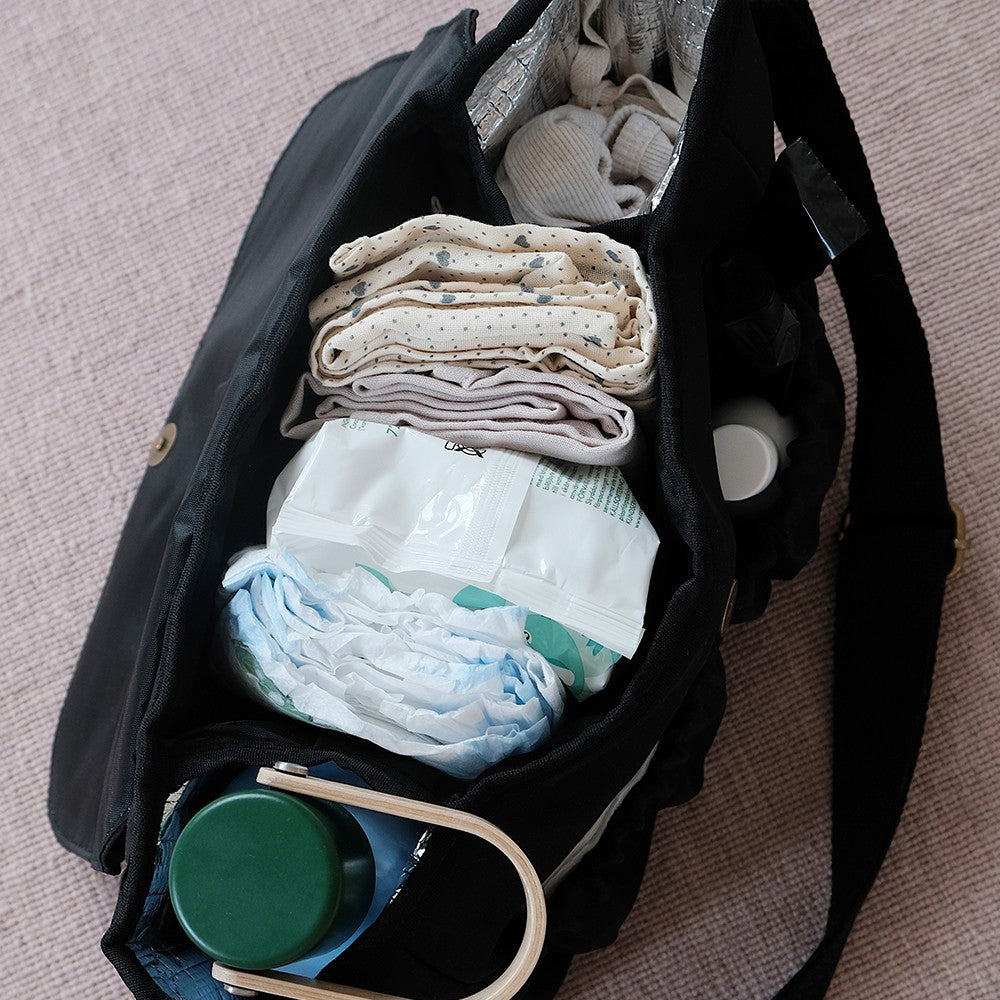 That's Mine Benny barnevognsorganiser - Black - 50% Recycled polyester / 50% polyester Buy Amning & pusletid||Pusle||Pusletasker||Bolig & udstyr||Udstyr||Alle||Favoritter||personale||AW24 - VIP adgang||Efterår og vinter 2024||alt minus sløjfe||NOOS||Rejseklar||mette-sale here.