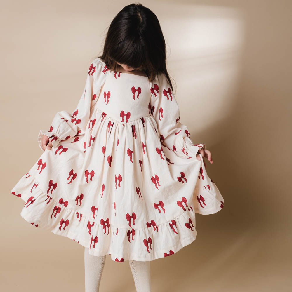 That's Mine Sarah dress - Rouge boucle - 100% Organic cotton Buy Tøj||Kjoler||Nyheder||Kjoler & nederdele||Alle||personale||Efterår & vinter 2025||alt minus sløjfe||mette-sale here.