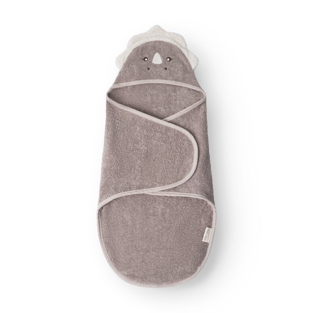 That's Mine Moly towel swaddle - Dino - 100% Organic cotton terry Buy Badetid||Håndklæder||Bolig & udstyr||Alle||Favoritter||personale||Efterår & vinter 2025||alt minus sløjfe||NOOS||AW25 NOOS||mette-sale||Dinosaurtøj & kostumer here.
