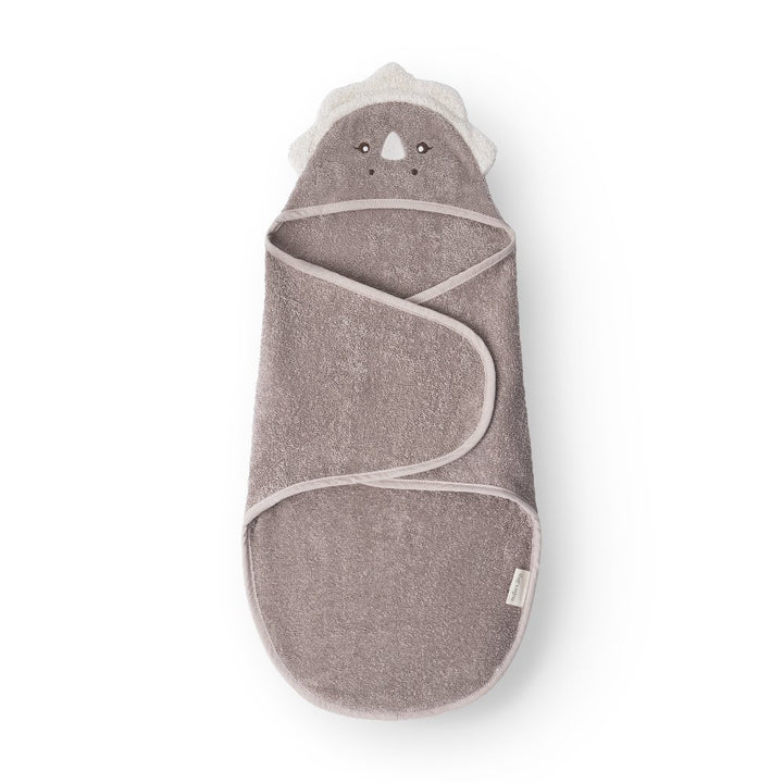 That's Mine Moly towel swaddle - Dino - 100% Organic cotton terry Buy Badetid||Håndklæder||Bolig & udstyr||Alle||Favoritter||personale||Efterår & vinter 2025||alt minus sløjfe||NOOS||AW25 NOOS||mette-sale||Dinosaurtøj & kostumer here.
