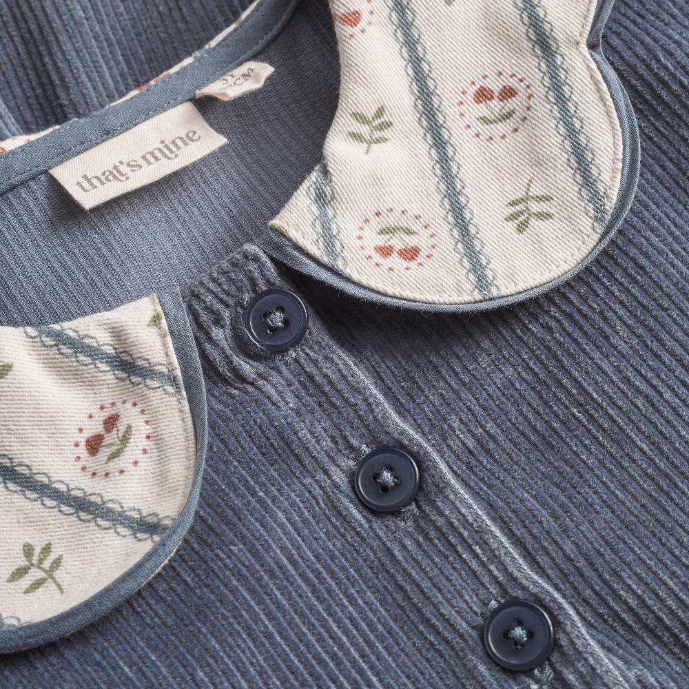 That's Mine Rosalia dress - Flint stone - 100% Organic cotton Buy Tøj||Kjoler||Kjoler & nederdele||Alle||personale||Efterår & vinter 2025||alt minus sløjfe||mette-sale||drop 1 aw25 here.