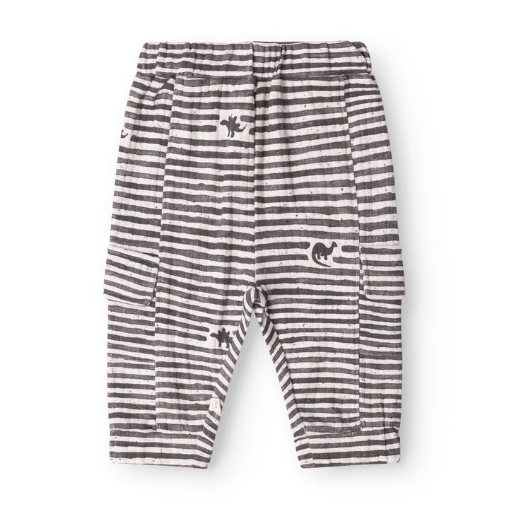 That's Mine Arthur bukser - Mono dino stripe - 95% Organic cotton, 5% Elastan Buy Bukser||Nyheder||Bukser & shorts||personale||Efterår & vinter 2025||Dinosaurtøj & kostumer||Mono dino||drop 1 aw25||Jersey here.