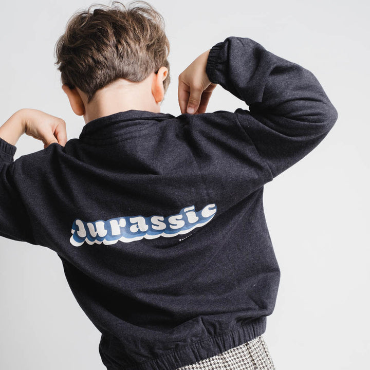 That's Mine Julius sweatshirt - Raven - 95% Organic cotton / 5% Elastane Buy Tøj||Overdele||Sweatshirts||Alle||personale||Efterår & vinter 2025||alt minus sløjfe||Sweatsæt||mette-sale||drop 1 aw25 here.