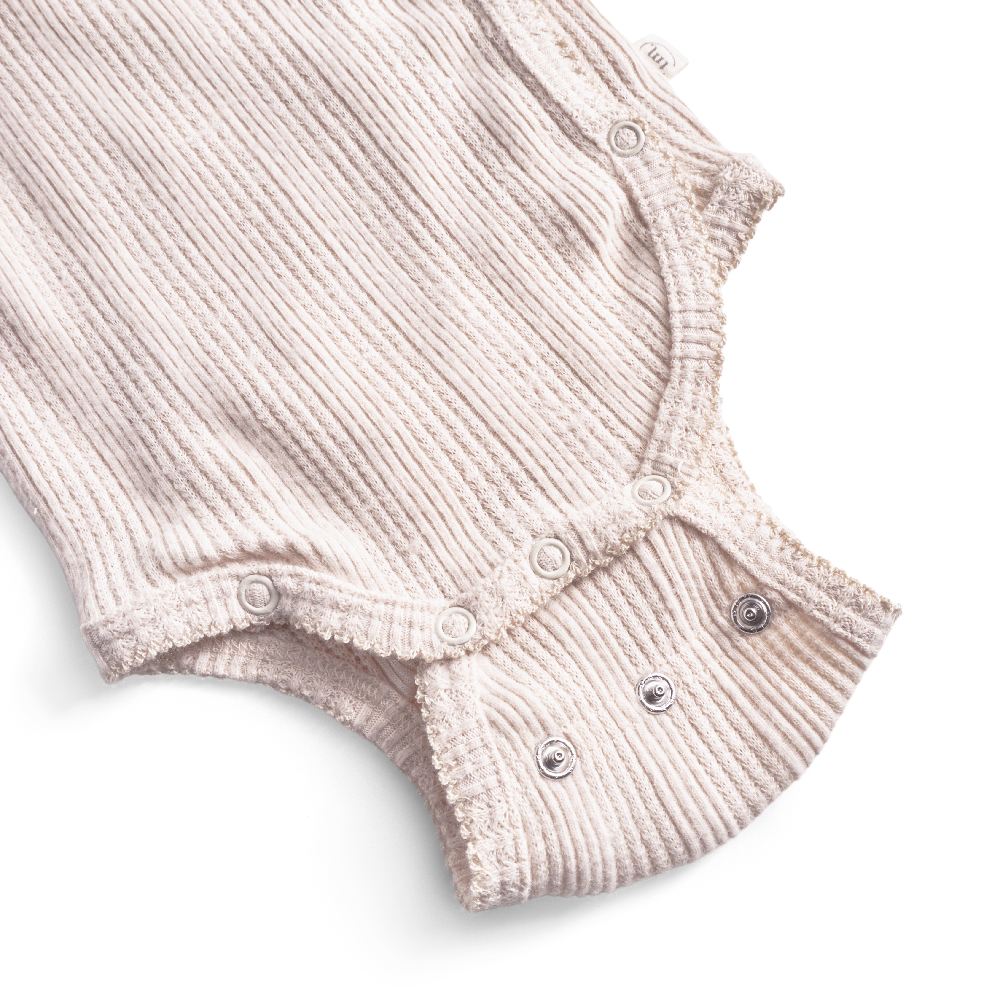 That's Mine Silke slå-om bodystocking - Perfectly pale - 100% organic cotton Buy Tøj||Bodystockings||Undertøj||Alle||Favoritter||personale||Basics||Efterår & vinter 2025||alt minus sløjfe||NOOS||AW25 NOOS||mette-sale here.