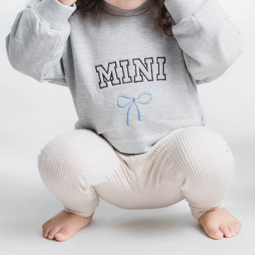 That's Mine Alpha sweatshirt - Mini - 100% Organic cotton Buy Tøj||Overdele||Sweatshirts||Alle||Favoritter||personale||Efterår & vinter 2025||alt minus sløjfe||NOOS||Sweatsæt||AW25 NOOS||mette-sale here.