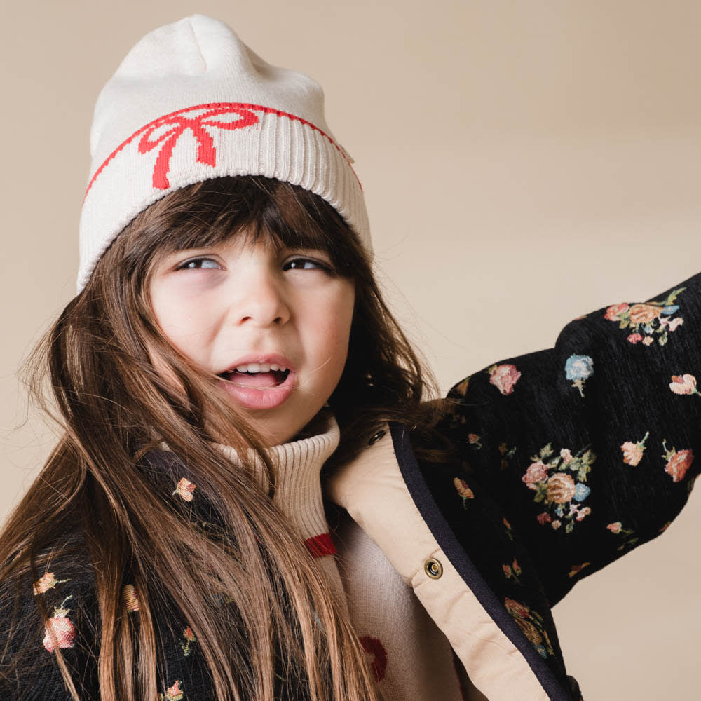 That's Mine Leonora beanie - Almond peach - 100% Organic cotton Buy Tøj||Overdele||Strik||Alle||personale||Efterår & vinter 2025||alt minus sløjfe||mette-sale||drop 1 aw25 here.