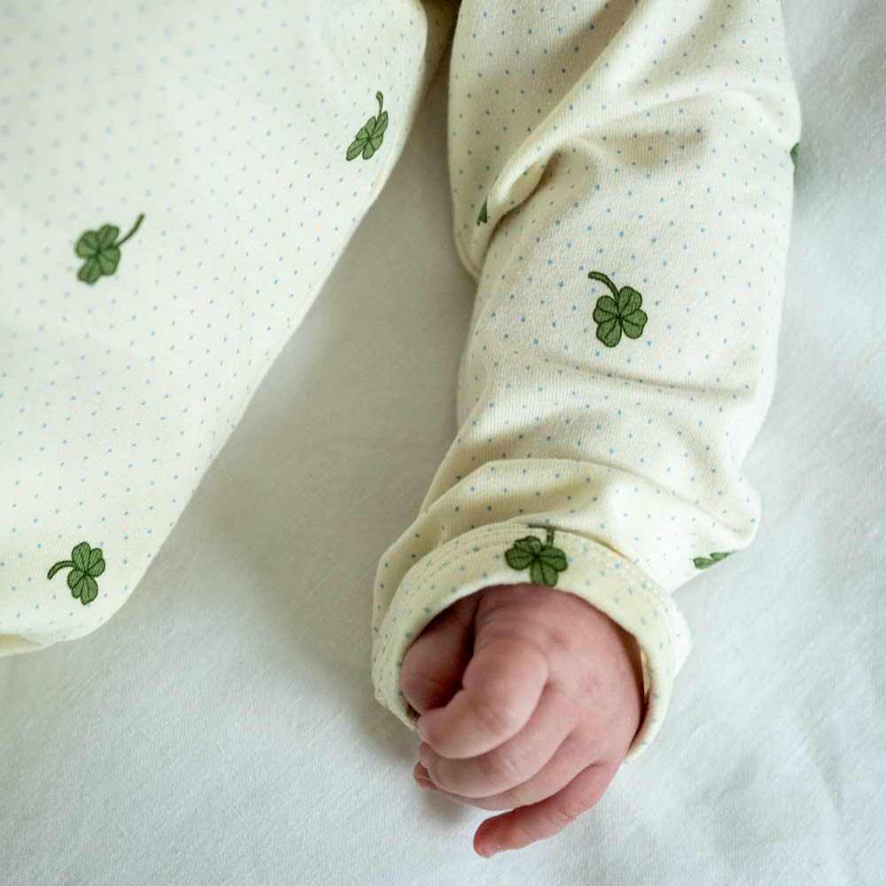 That's Mine Elimar slå-om bodystocking - Specks of luck - 48% Organic cotton / 47% Modal / 5% Elastane Buy Bodystockings||Undertøj||personale||Basics here.