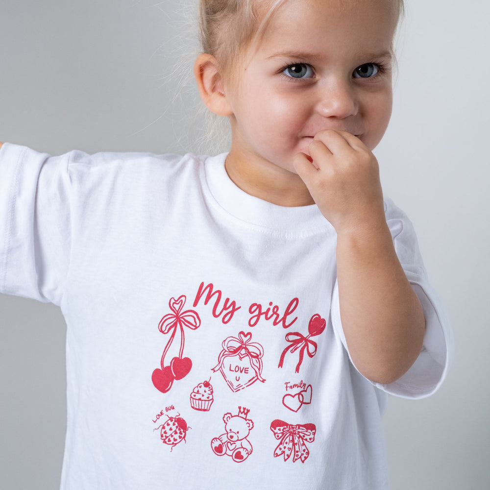That's Mine Vilde oversized t-shirt - My girl - 100% Organic cotton Buy T-shirts||Overdele||personale||Jersey here.