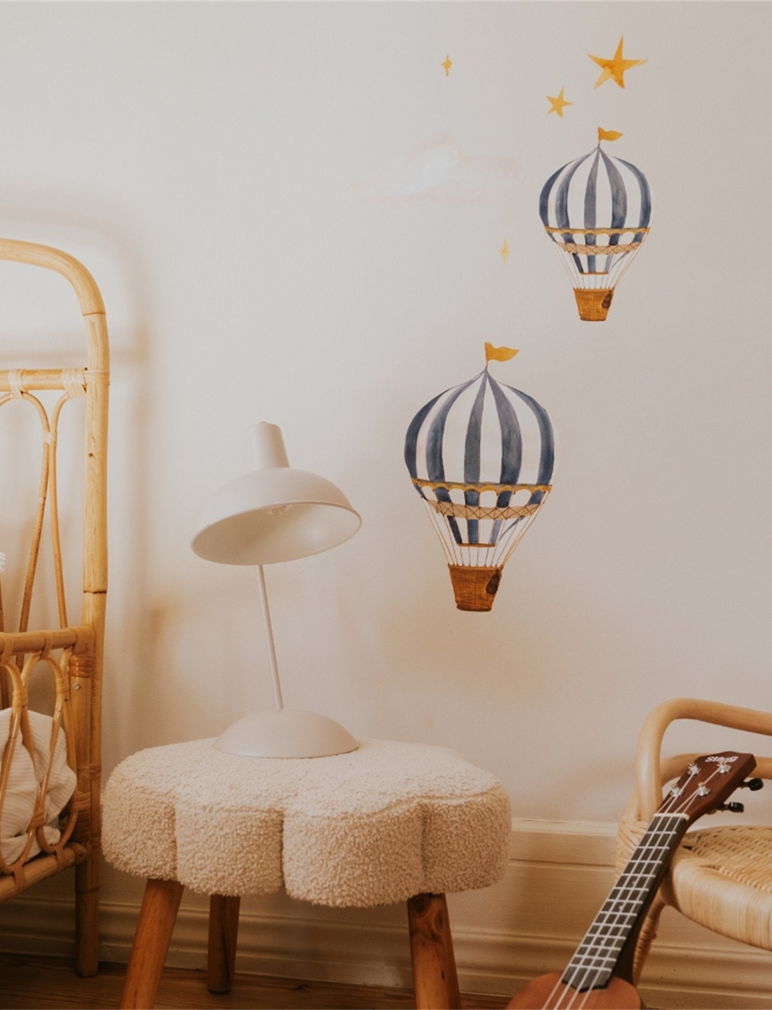 That's Mine Wallsticker drømmende balloner - Blue - 100% Tekstil folie Buy Bolig & udstyr||Børneværelset||Wallstickers||Alle||personale||Efterår & vinter 2025||alt minus sløjfe||NOOS||AW25 NOOS||mette-sale||Orderly Emails - Recommended Products||Udstyr til børneværelset||All here.