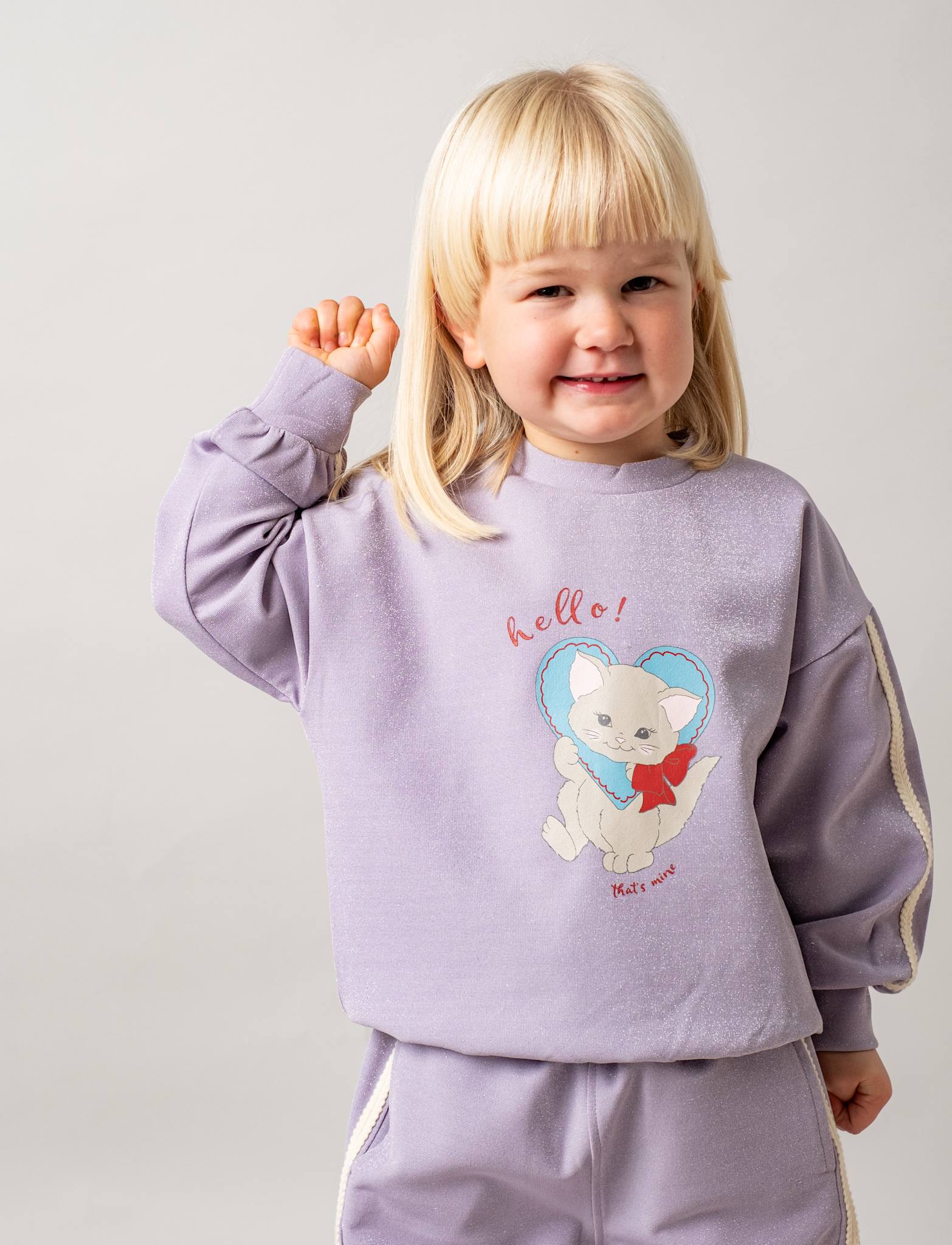 That's Mine Luanna sweatshirt - Purple glitter - 47% Polyester, 25% Lurex, 25% Viskose, 3% Elastan Buy Overdele||Trøjer og toppe||Sweatshirts||personale||Sweats||Bestsellers||AW26||cn||All here.