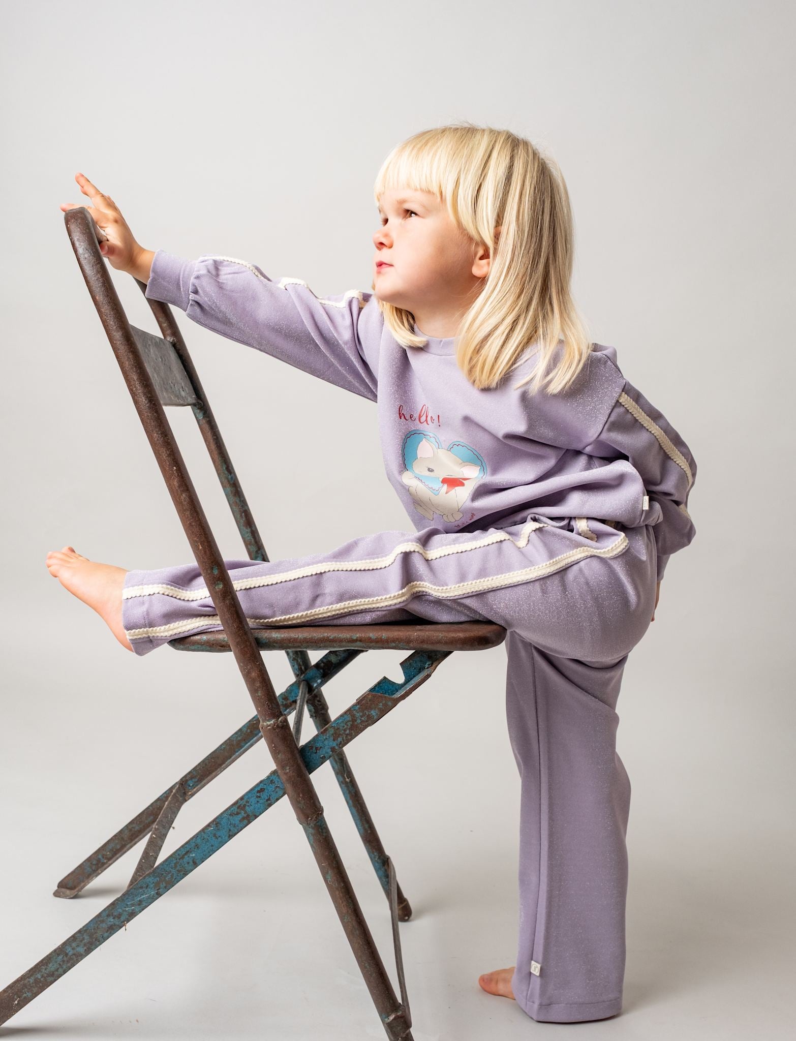 That's Mine Deanna sweatpants - Purple glitter - 47% Polyester, 25% Lurex, 25% Viskose, 3% Elastan Buy Sweatpants||Bukser og leggings||Bukser & shorts||personale||Sweats||AW26||All here.